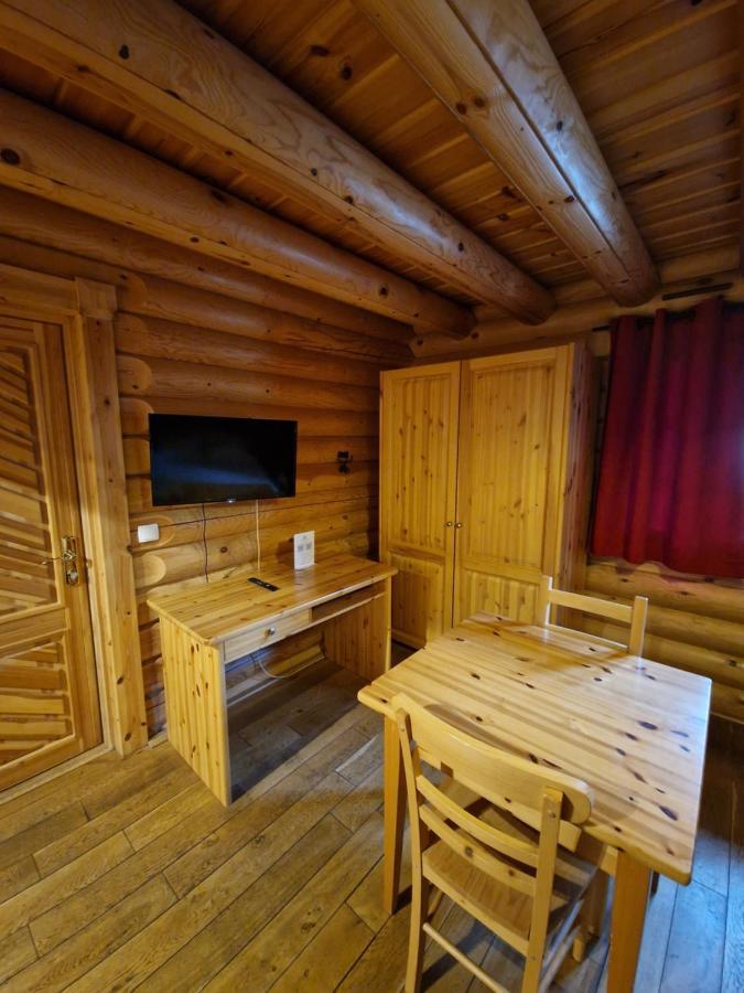 Hotel Residence Le Pin Sylvestre Амневиль Экстерьер фото